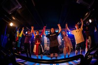 「BiS with STUPiD BOYS for ARABAKI TOUR」宮城・石巻BLUE RESISTANCE公演の様子。（Photo by Kanade Nishikata）