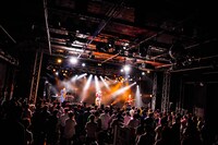 SHUGARお披露目ライブの様子。