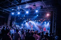 SHUGARお披露目ライブの様子。