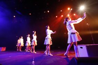 「ukka New Style LIVE TOUR 2022 An encore Show『No cap?』」の様子。（提供：スターダストプロモーション）