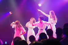 「AMEFURASSHI 2nd Tour 〈Drop Tour 2022〉」東京・Spotify O-WEST公演の様子。