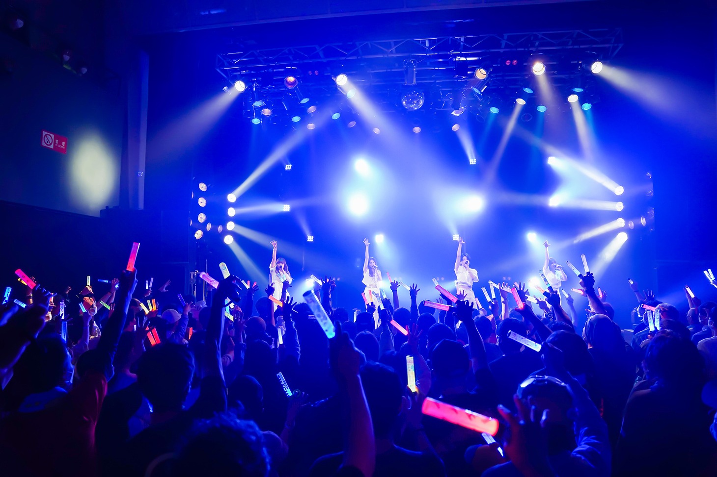 「AMEFURASSHI 2nd Tour 〈Drop Tour 2022〉」東京・Spotify O-WEST公演の様子。