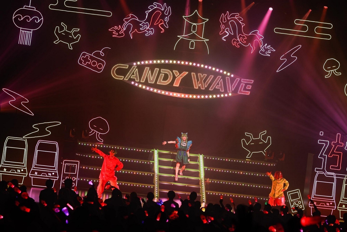 きゃりーぱみゅぱみゅ (c)Aki Ishii