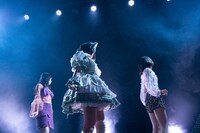 左から大和明桜、根本凪、鶴見萌。