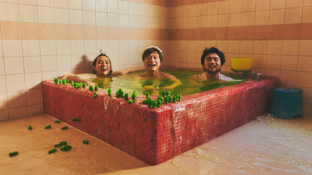 岡野昭仁×井口理「MELODY」本日配信、楽曲提供の高木祥太との3ショット公開