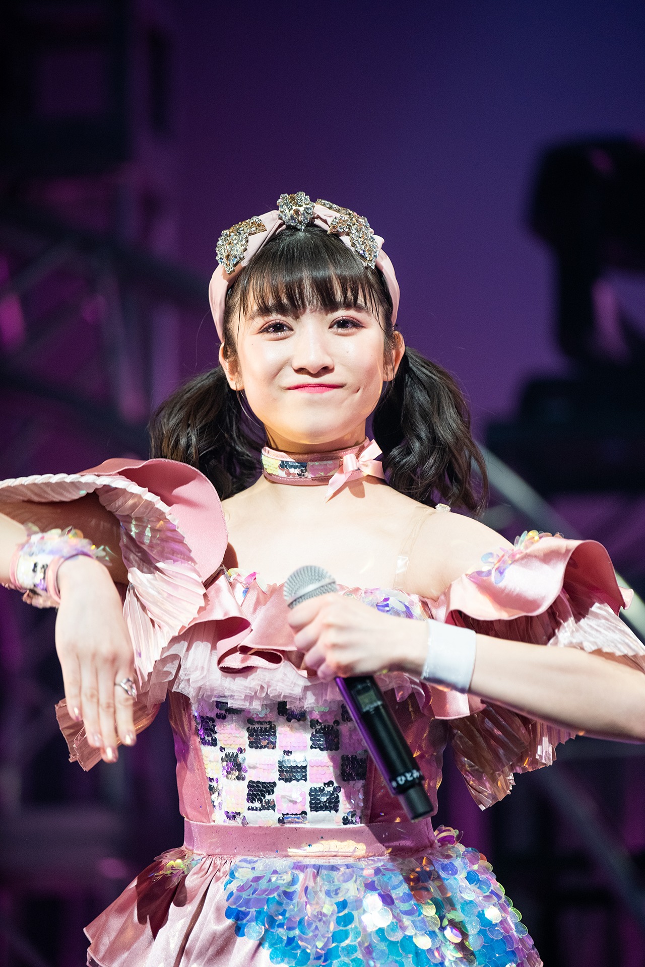 新井ひとみ