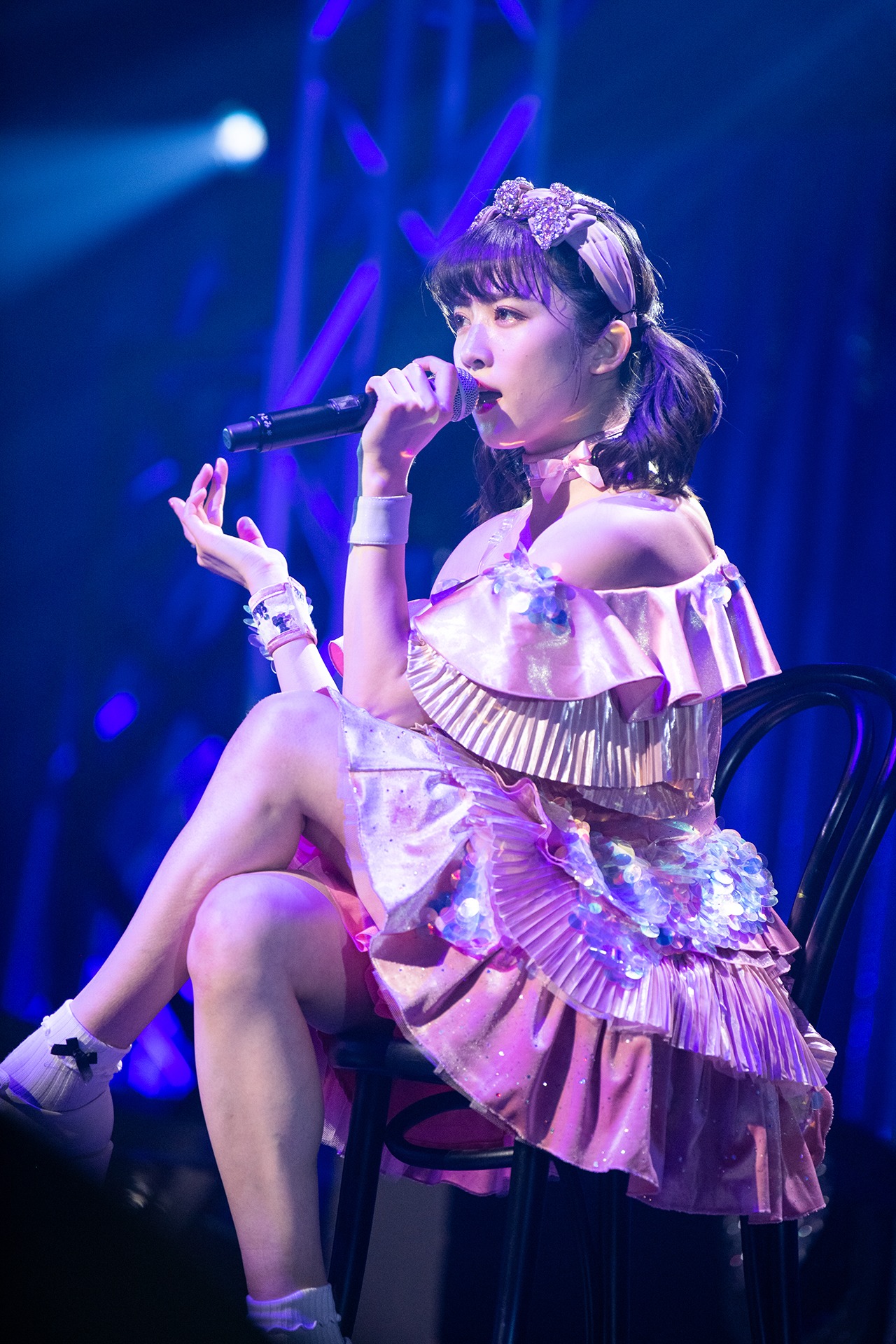 新井ひとみ