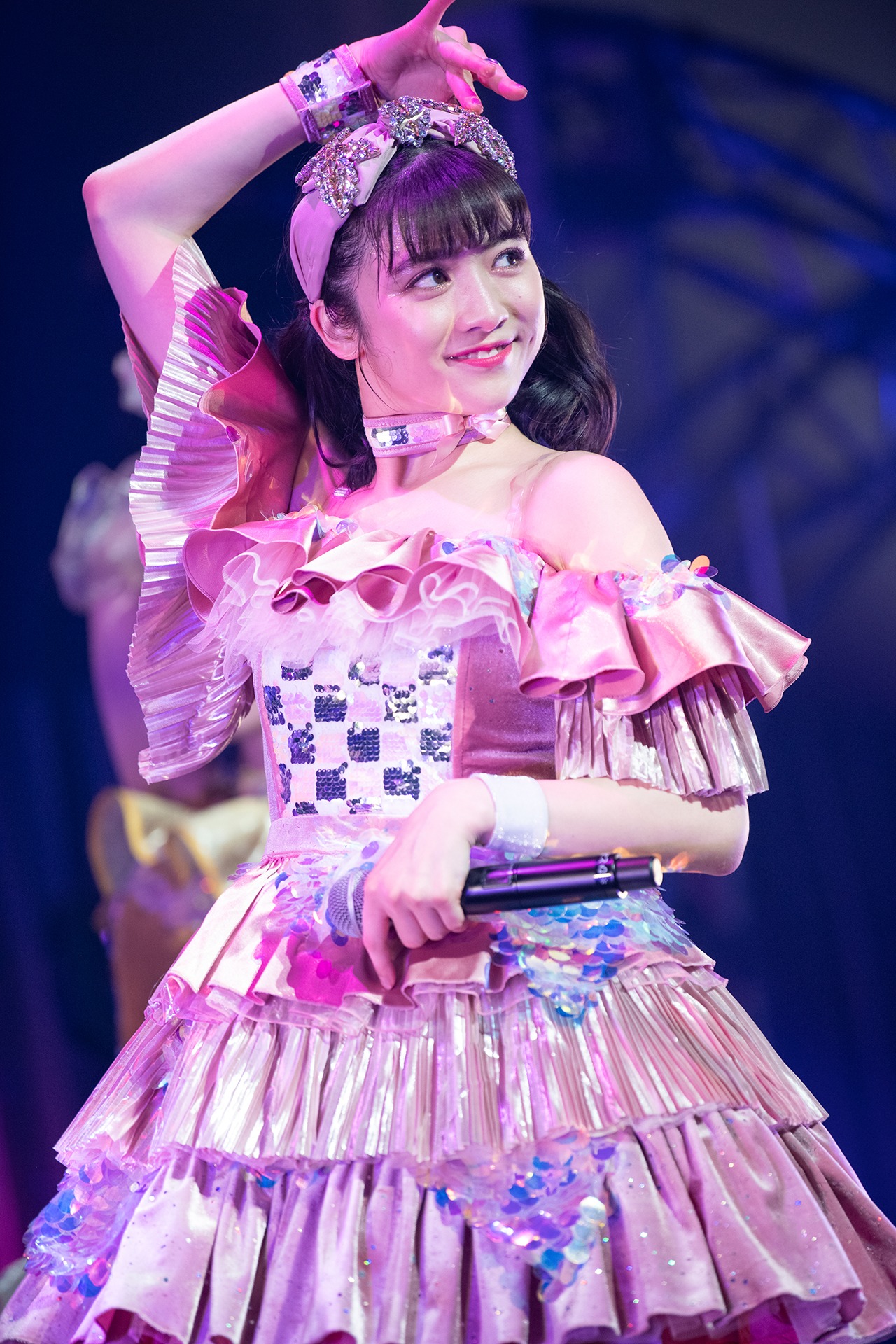 新井ひとみ