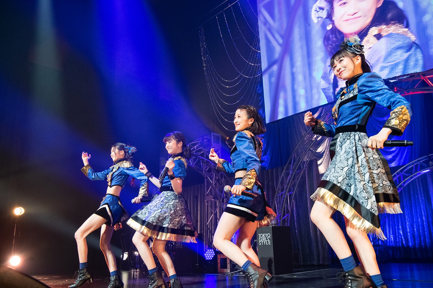 東京女子流