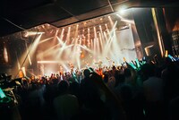 PIGGSのライブの様子。