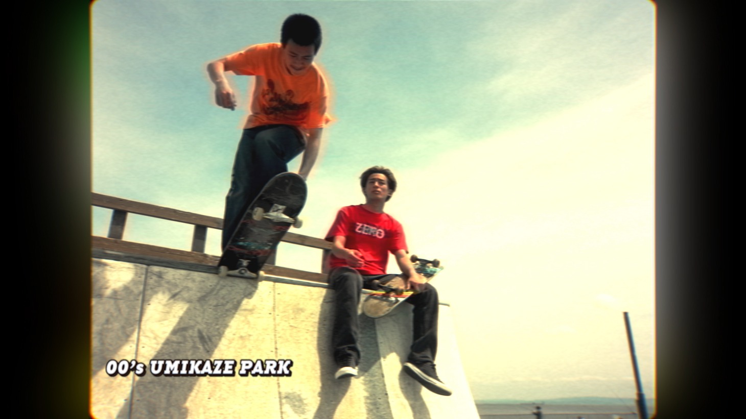 「NEXT HI-FIVE」より。
