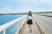 乃木坂46賀喜遥香1stソロ写真集「まっさら」より。(撮影:菊地泰久)