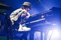 H ZETT M（Piano）（Photo by Yuta Ito）