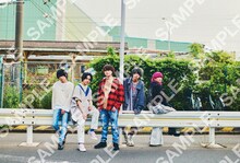 「別冊カドカワ 総力特集 Novelbright」HMV予約購入特典ポストカードB (c)SEIYA FUJII(W)