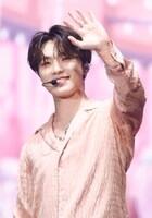 DINO（SEVENTEEN）(c)PLEDIS Entertainment