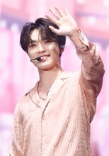 DINO（SEVENTEEN）(c)PLEDIS Entertainment