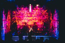 獅子志司「1st ONE MAN LIVE -揺ら揺ら-」の様子。（Photo by Victor Nomoto - Metacraft）