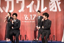 左からディーン・フジオカ、岩田剛典。