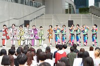 「THE SUPER FRUIT×世が世なら!!! Special Spring Live」の様子。（撮影：上溝恭香）