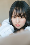 乃木坂46賀喜遥香1st写真集「まっさら」セブンネット版裏表紙カット。(撮影:菊地泰久)