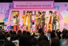 コンベンションエリアでトークを行うOCTPATH。 (c) CJ ENM Co., Ltd, All Rights Reserved