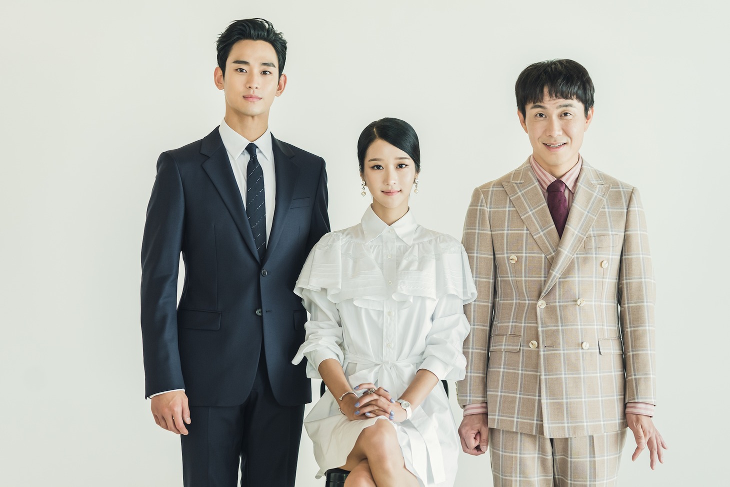 「サイコだけど大丈夫」より。右がオ・ジョンセ演じるムン・サンテ。（Netflixシリーズ『サイコだけど大丈夫』独占配信中）