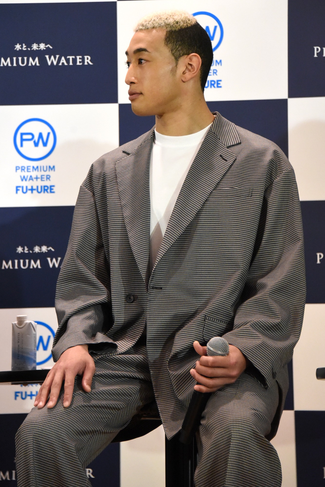 関口メンディー