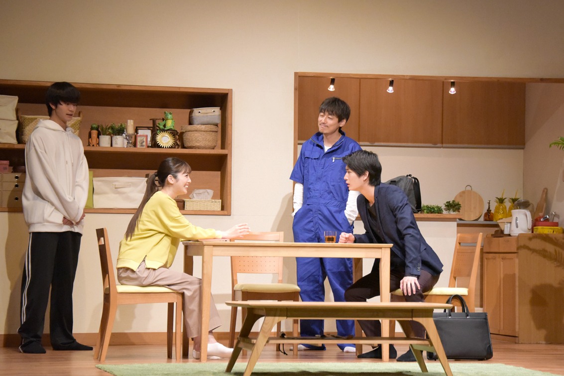 「テーマ 我が家の家族」公開ゲネプロの様子。
