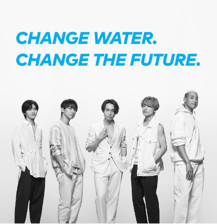 PREMIUM WATER FUTUREのビジュアル。
