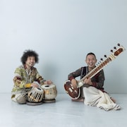 左からU-zhaan、石濱匡雄。