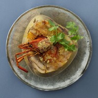 海老のココナッツ蒸し（撮影：木寺紀雄）