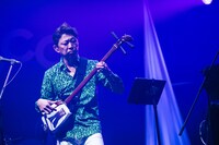 上妻宏光（やのとあがつま）（撮影：日隈天明、ハラエリ、ヤマモトハンナ）