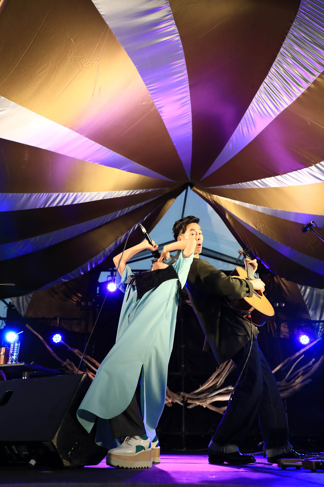 ハンバート ハンバート（撮影：日隈天明、ハラエリ、ヤマモトハンナ）