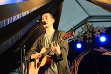 佐藤良成（ハンバート ハンバート）（撮影：日隈天明、ハラエリ、ヤマモトハンナ）