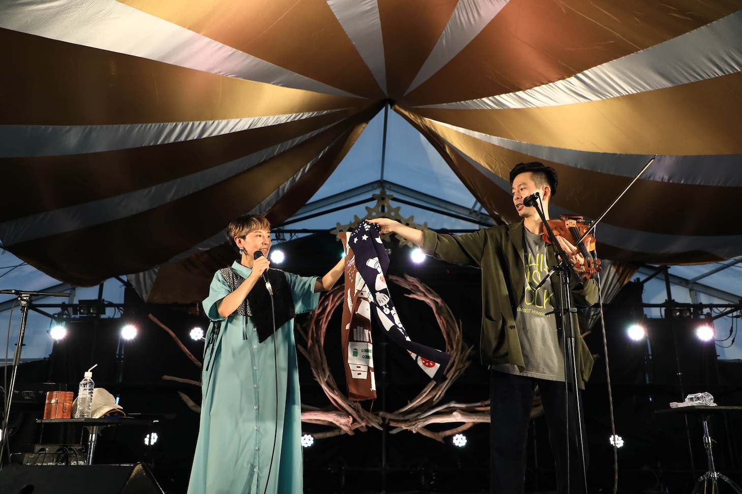 ハンバート ハンバート（撮影：日隈天明、ハラエリ、ヤマモトハンナ）