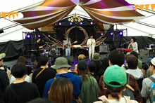 yonawo（撮影：日隈天明、ハラエリ、ヤマモトハンナ）