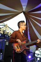 鈴木正人（LITTLE CREATURES）（撮影：日隈天明、ハラエリ、ヤマモトハンナ）