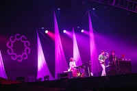 やのとあがつま（撮影：日隈天明、ハラエリ、ヤマモトハンナ）