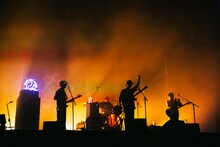 Yogee New Waves（撮影：日隈天明、ハラエリ、ヤマモトハンナ）