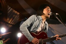 堀込泰行（撮影：日隈天明、ハラエリ、ヤマモトハンナ）