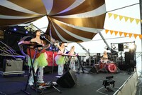 CHAI（撮影：日隈天明、ハラエリ、ヤマモトハンナ）