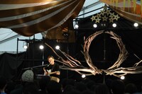 向井秀徳（撮影：日隈天明、ハラエリ、ヤマモトハンナ）