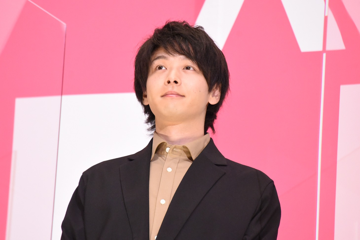 中村倫也