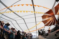 Predawn（撮影：日隈天明、ハラエリ、ヤマモトハンナ）