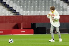 めいちゃん無料配信ライブ「『ファンファーレ！』inノエビアスタジアム神戸」より。（撮影：WISH 五十嵐和則）