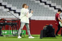 めいちゃん無料配信ライブ「『ファンファーレ！』inノエビアスタジアム神戸」より。（撮影：WISH 五十嵐和則）