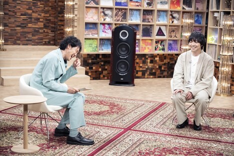 大泉洋と三浦大知。(写真提供:NHK)