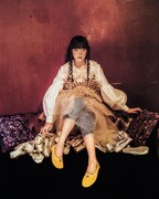 「装苑」2022年7月号より。