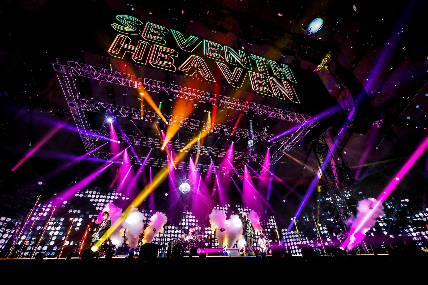 「30th L'Anniversary LIVE」の様子。