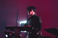 砂原良徳（Syn / TESTSET）（撮影：東美樹）